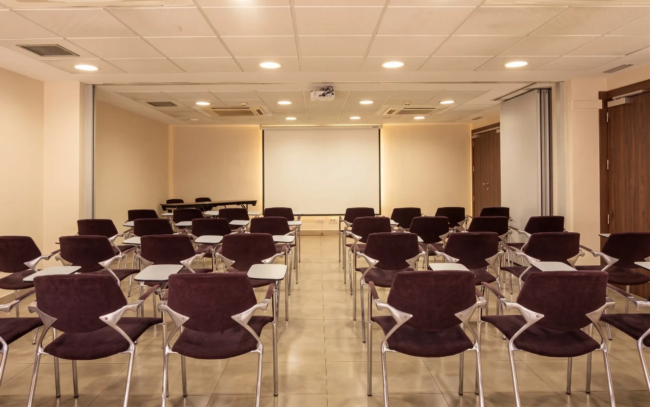 Sala Viena + Capellanes