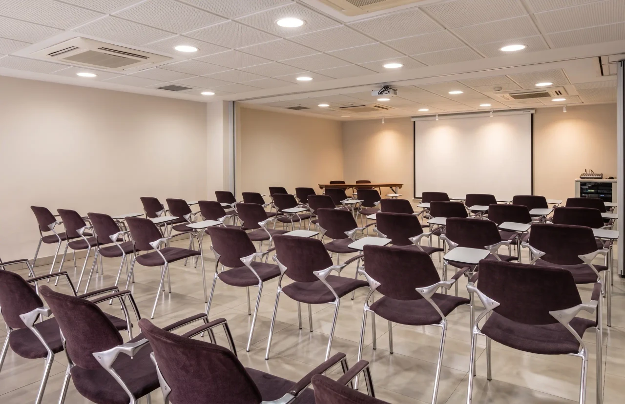Sala Viena + Capellanes